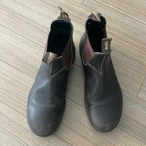 Stout Brown Leather Blundstone